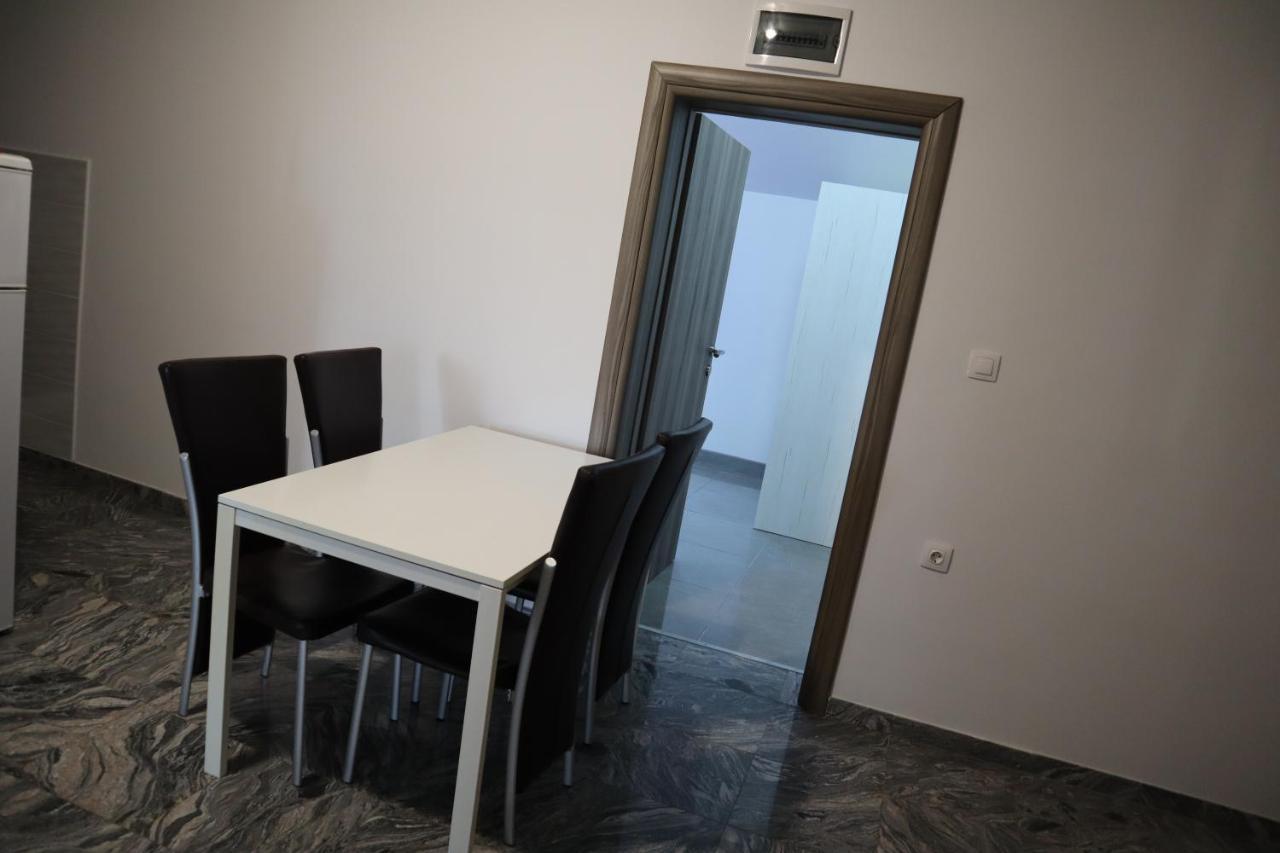 Apartment Mario Pula Exteriér fotografie