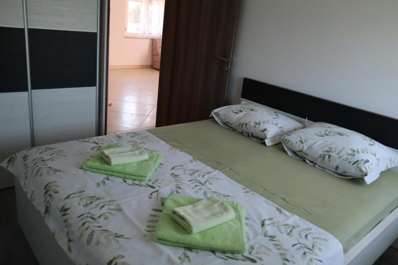 Apartment Mario Pula Exteriér fotografie