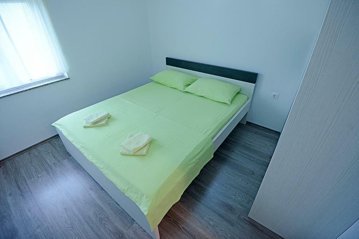 Apartment Mario Pula Exteriér fotografie